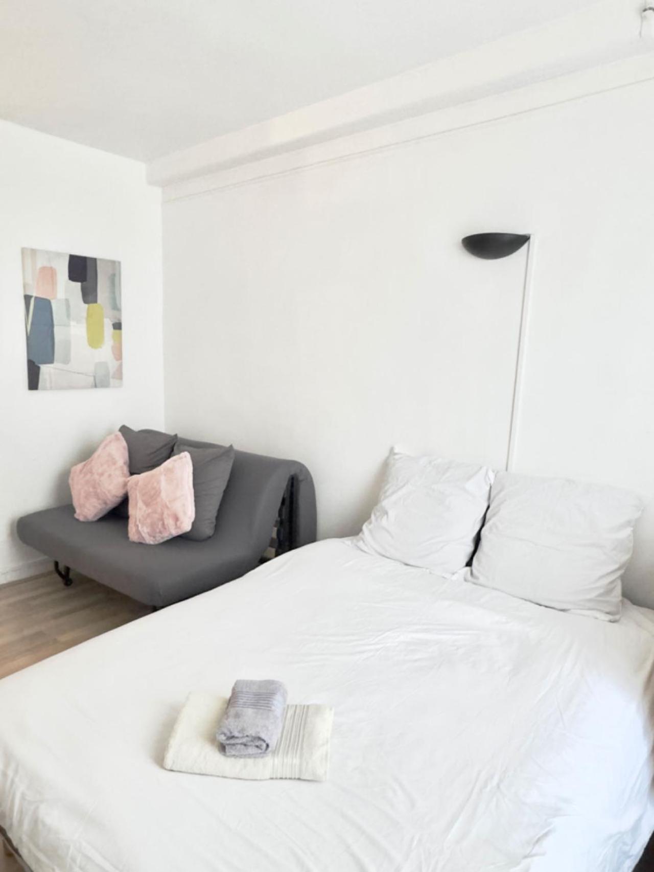 Devenez Voisin Du President Apartment Paris Exterior photo